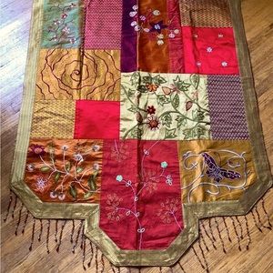Vintage Large Silk Embroidered Wall Tapestry with Beaded Tassels 🌺